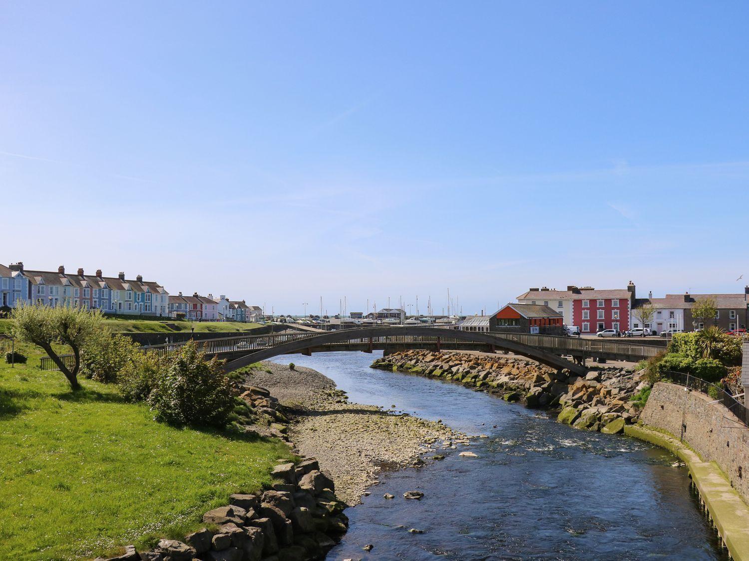 Trem-Yr-Afon Villa Lampeter Bagian luar foto